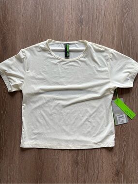 FWD White Short Sleeve Tee - Women’s Small